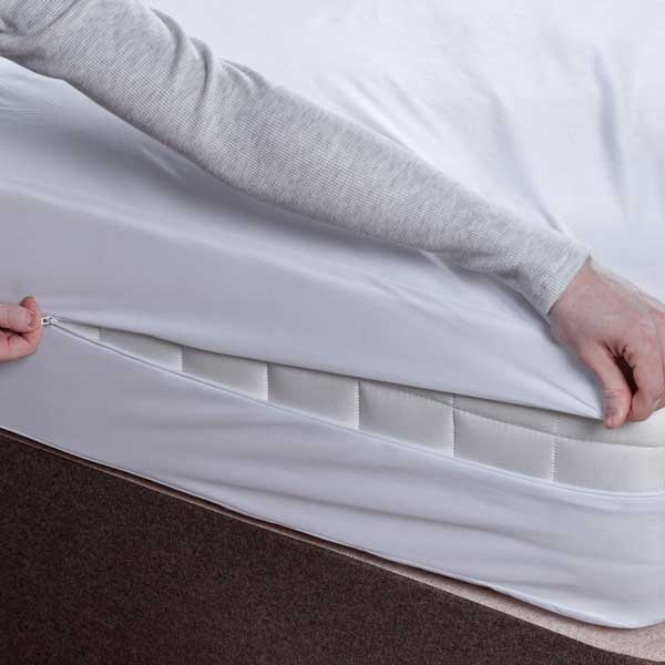 Mattress Protectors & Mattress Encasement